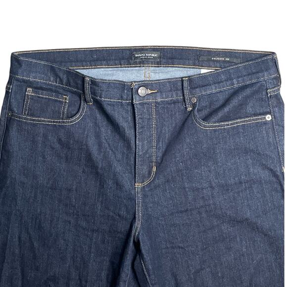 Banana Republic Plus Premium Denim Girlfriend Mid-Rise Dark Wash Jeans Size 33s - Picture 3 of 10